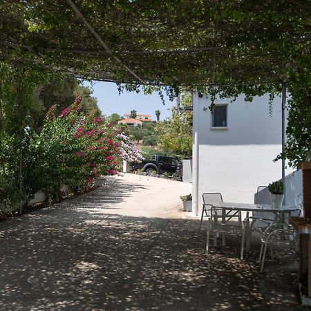 Blue Houses Maisonettes Kamaria  Екстер'єр фото